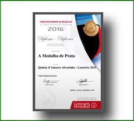 Alvarinho/Loureiro 2015 - Concours Mondial de Bruxelles 2016 - Medalha de Prata